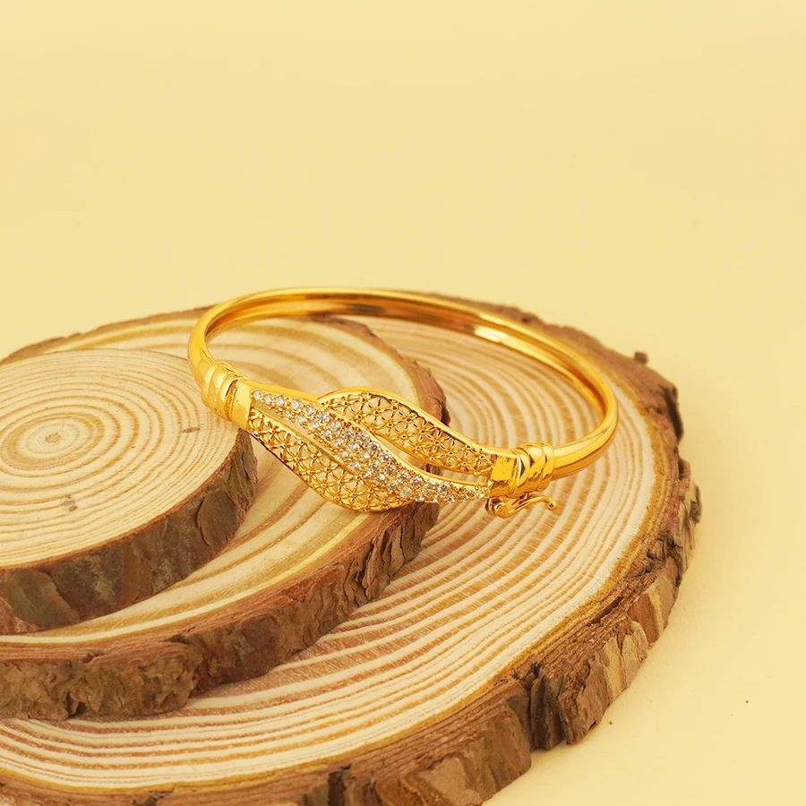 Women's Charm Bracelet 24K Gold Jewelry Dubai Flower Copper Bracelet Ethiopia Hawaii Zircon Jewelry Daily Wear Party Gift