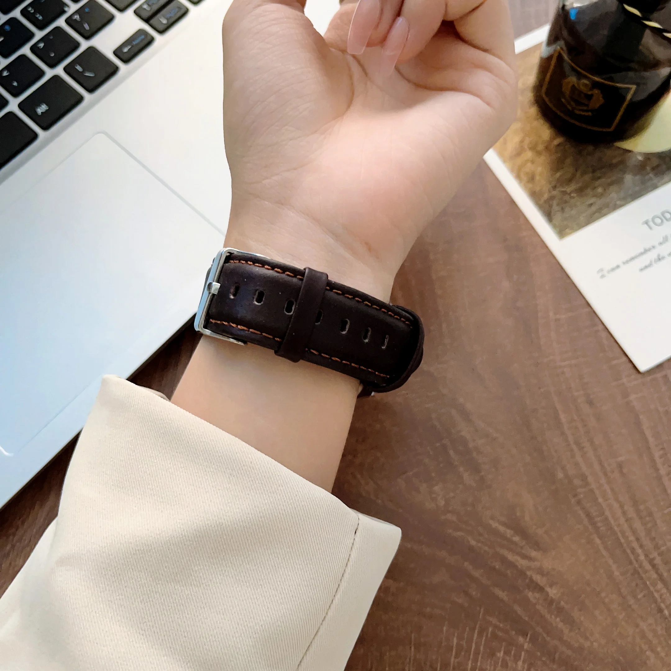 สายรัดข้อมือหนังเหมาะสำหรับ Apple นาฬิกา Iwatch 49มม.Crazy Horse Grain สายคล้อง