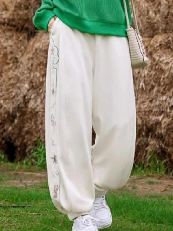 Thickened Fleece Lined Embroidered Casual Pants Women's Ethnic Style Harlan Trousers Warm Long Pants Cuffed Vintage Art