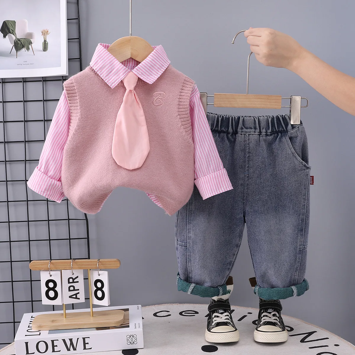 ‌Autumn Boys' Korean Style Sweater Vest Shirt Denim Jeans 3-Piece Set Trendy Toddler Outfit Casual Schoolwear Kids' Clothes  123