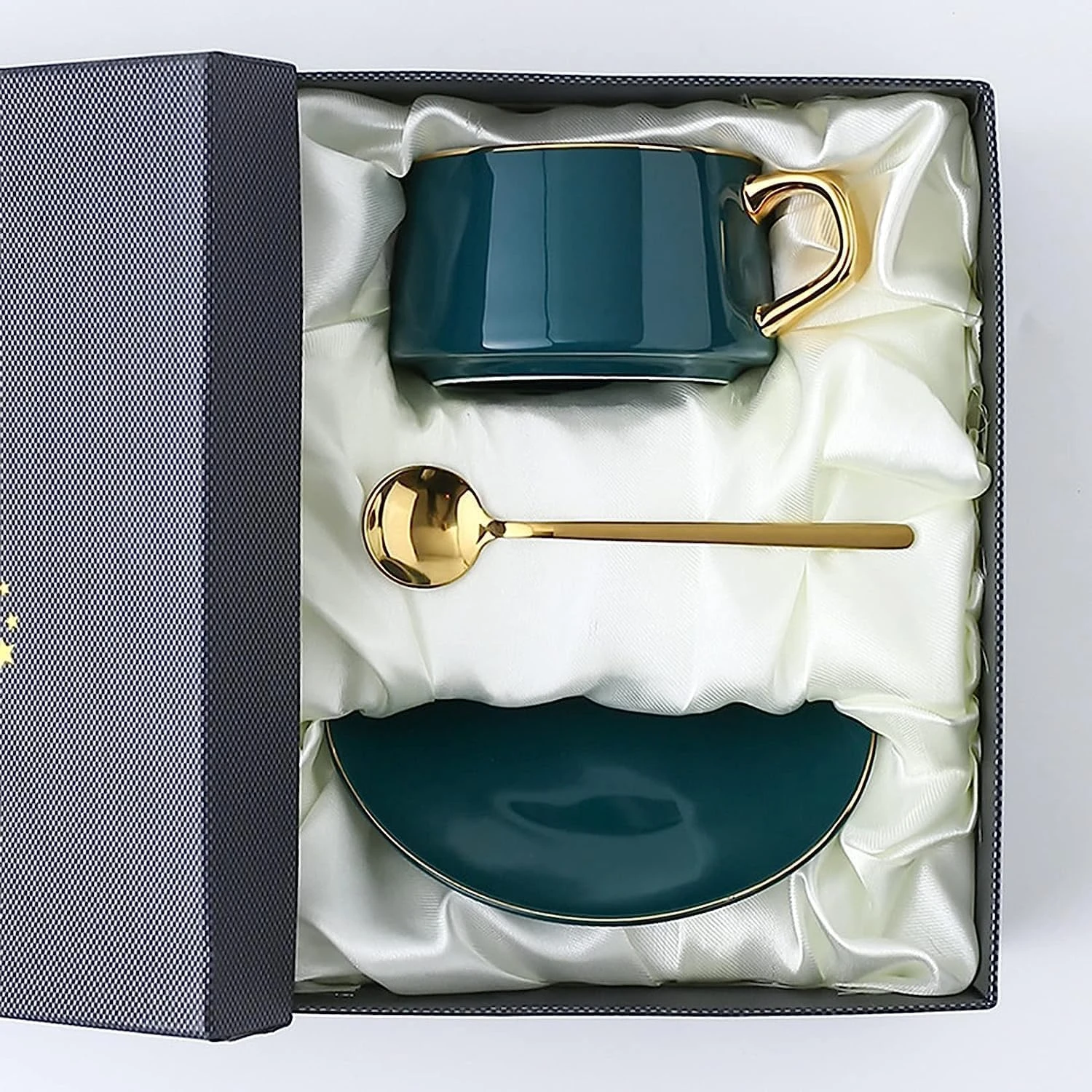 

Elegant and stylish, this black ceramic tea cup and saucer set is perfect for any occasion. Featuring a beautiful blue 260ml cof