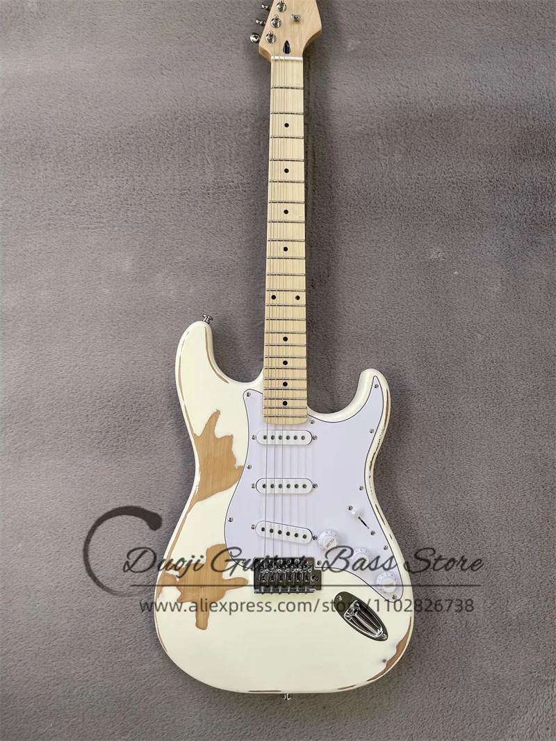 

Factory 6 Strings Electric Guitar Cream White Vingate Alder Wood Body Maple Neck Chrome Hardwares SSS Pickups