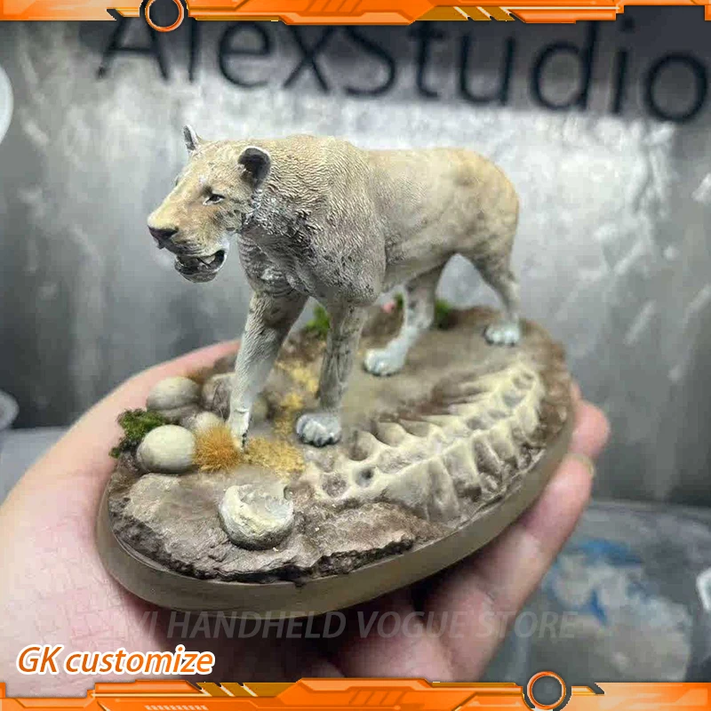 1/35 Machairodus Model Toy Ancient Prehistroy Animal Model Gk Customize Sabretooth Eusmilus Barbourofelis Smilodon