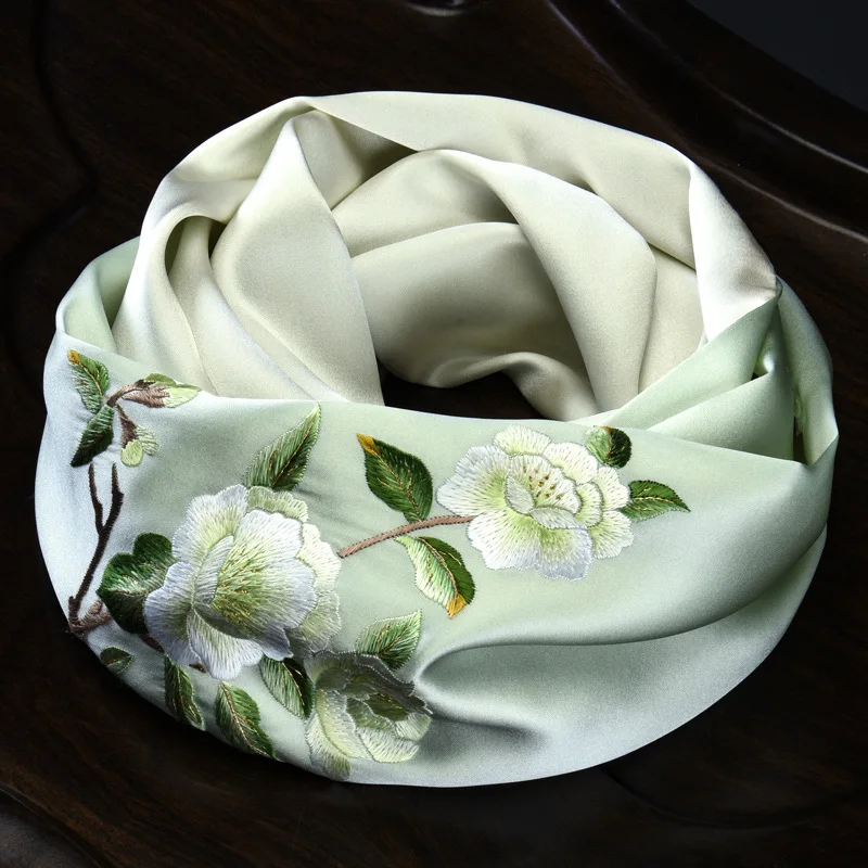 

Embroidered Scarf Handmade High-End Cheongsam Mother Shawl Suzhou Female Embroidery