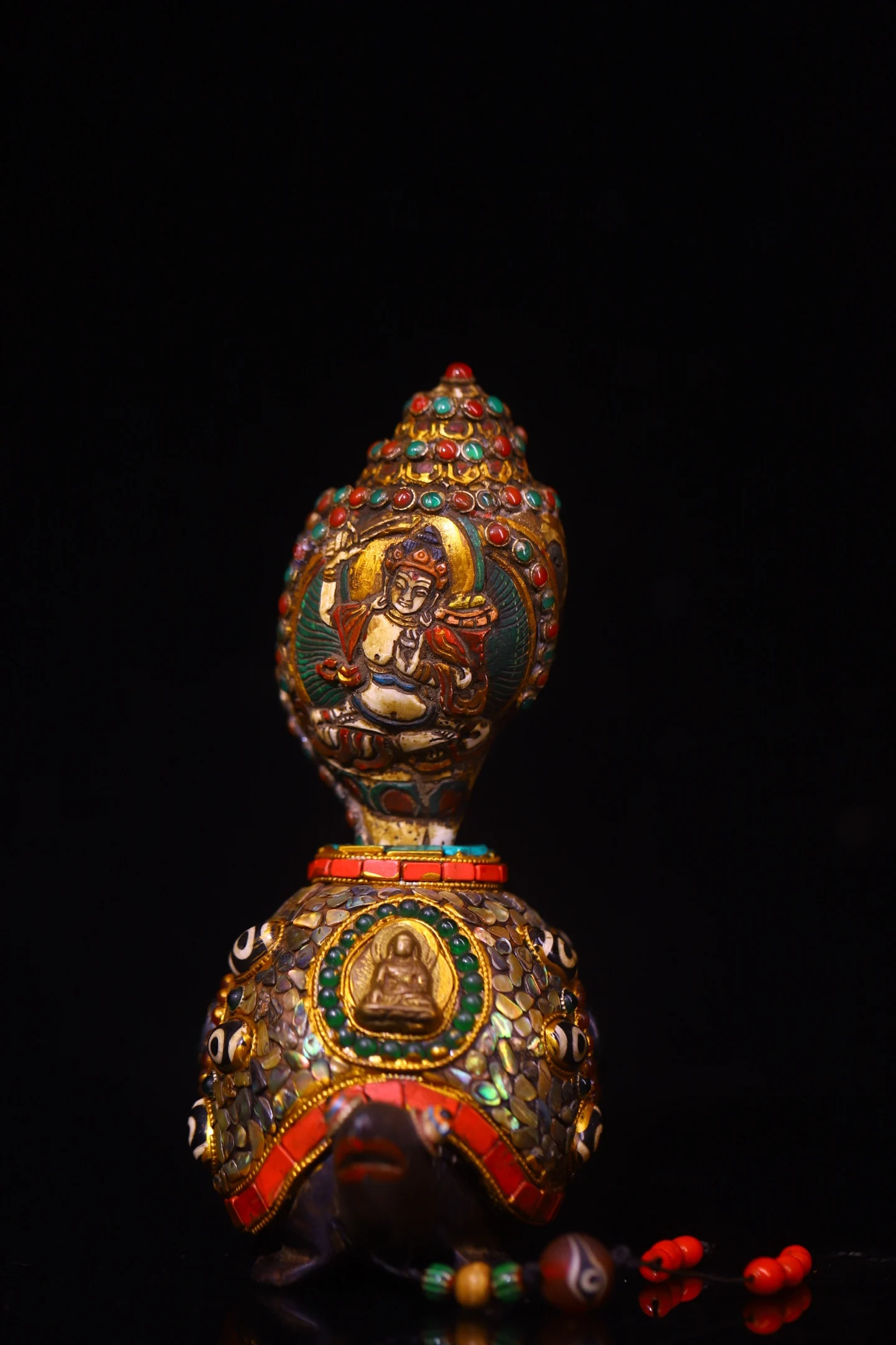 Natural Conch Mosai…