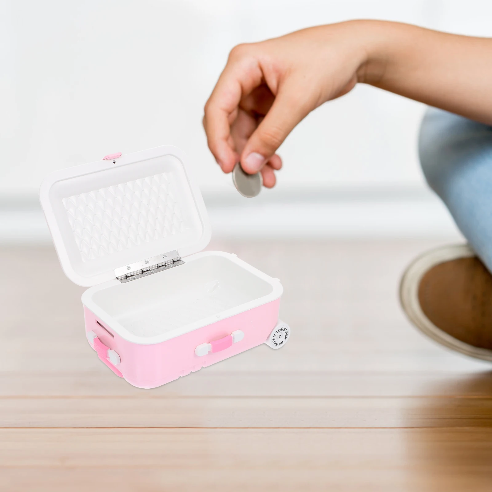 

Adorable Suitcase Money Jar Fine Workmanship Lovely Appearance Sturdy Design Childrens Saving Habit Cultivation Festive New Year