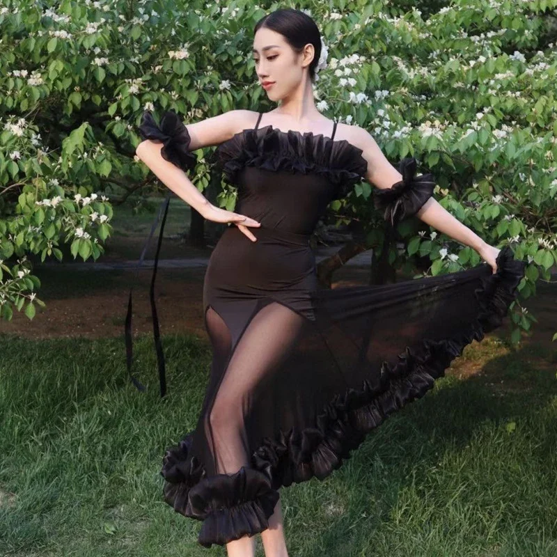 Vestido de competición de baile de salón para mujer, Tops de encaje con volantes y hombros descubiertos, faldas, vestido de graduación, disfraz de actuación de vals BL8621 2022