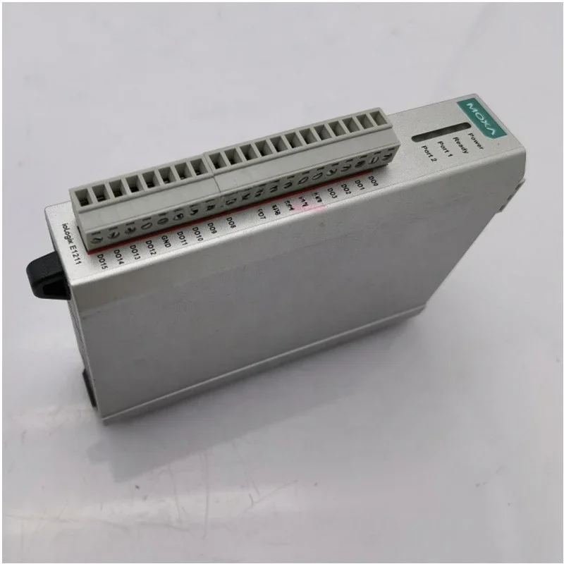 MOXA ioLogik E1211 ユニバーサル I/O