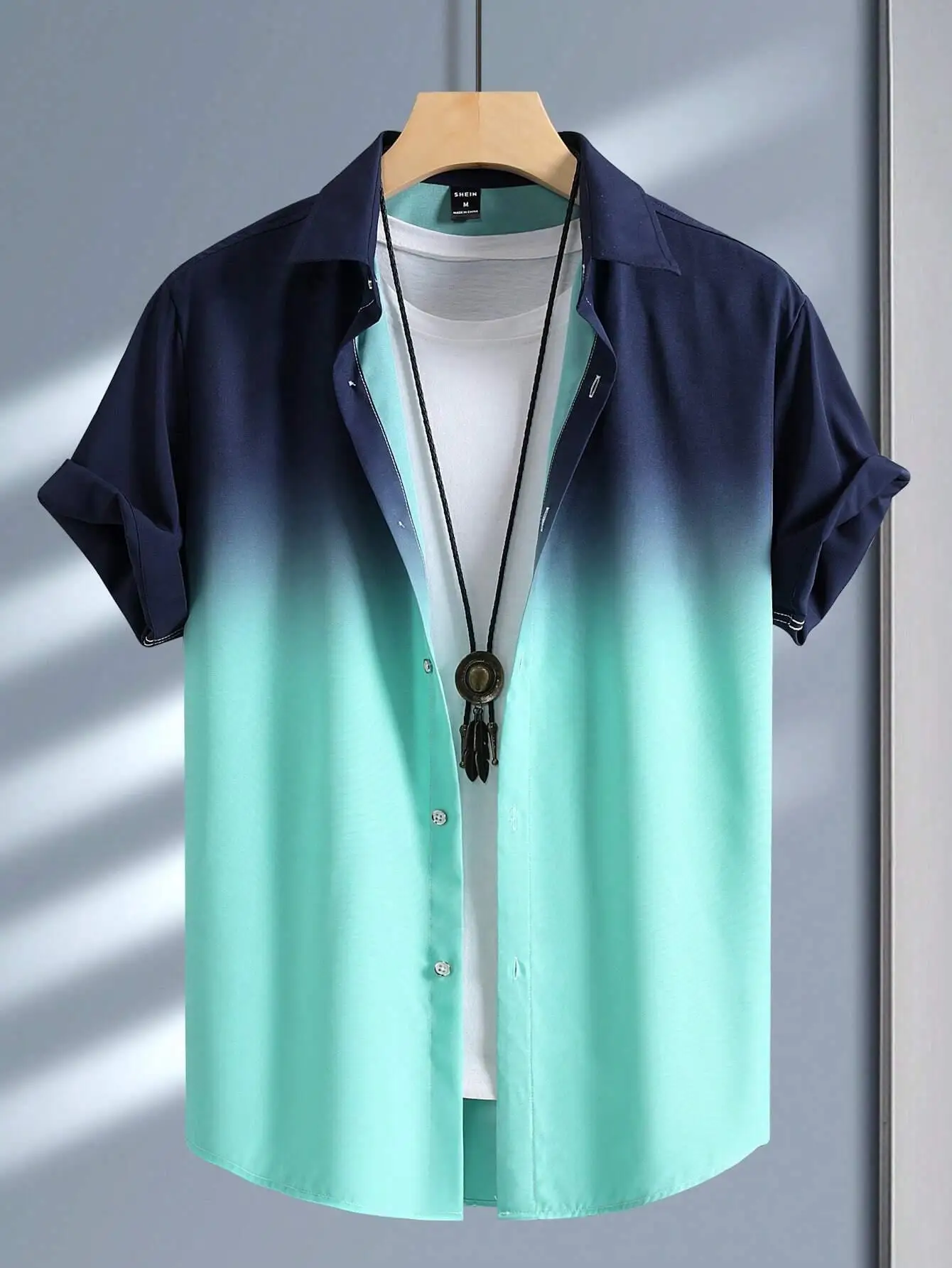 2024 Men's Shirt Summer Clothing Gradient Graphic 3D Print Shirts Men Short Sleeve Tops Streetwear Loose Casual Hawaiian