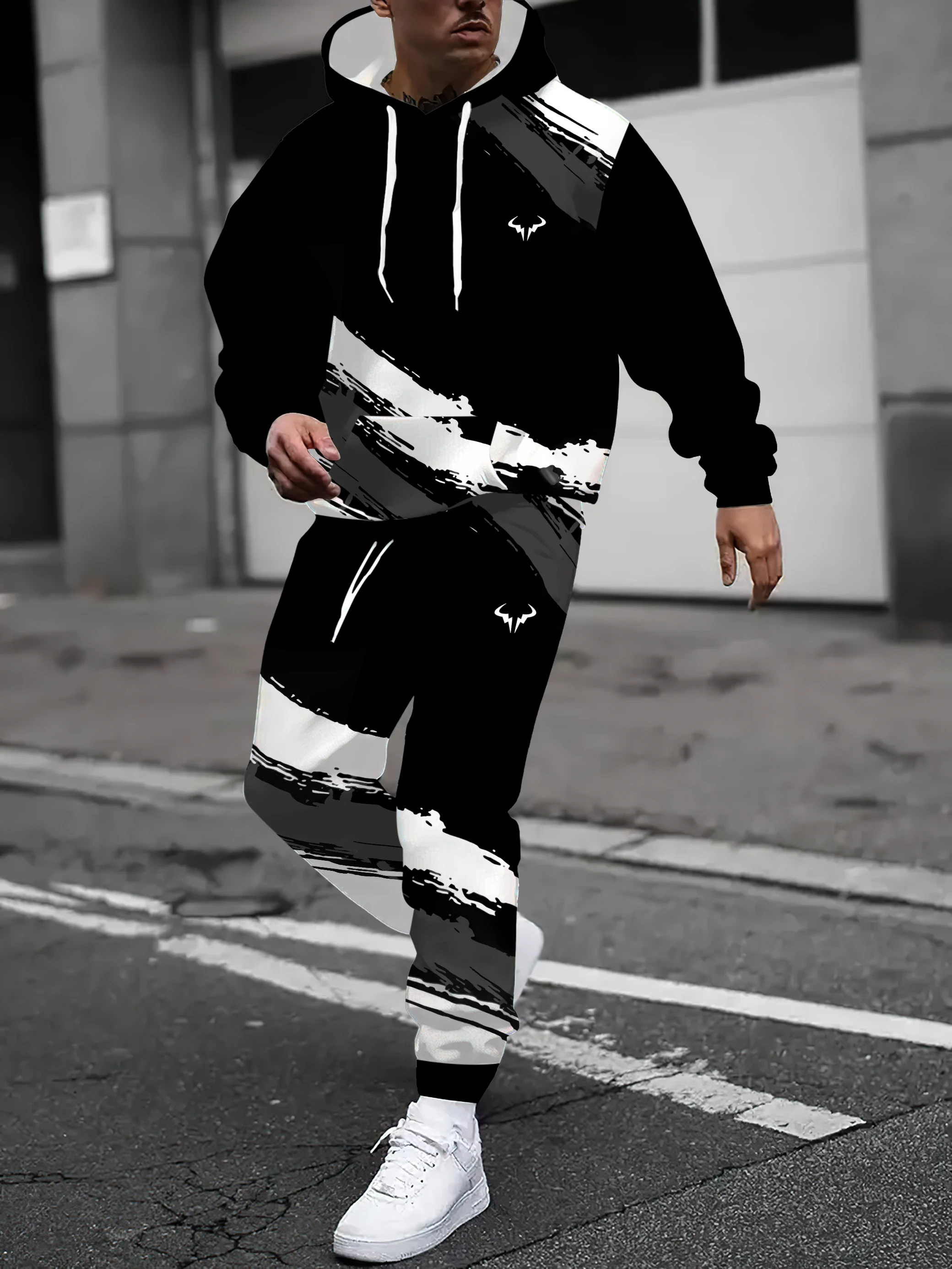 

The new men's set for Spring and Autumn 2025 features a casual fashionable and comfortable 3D pattern print