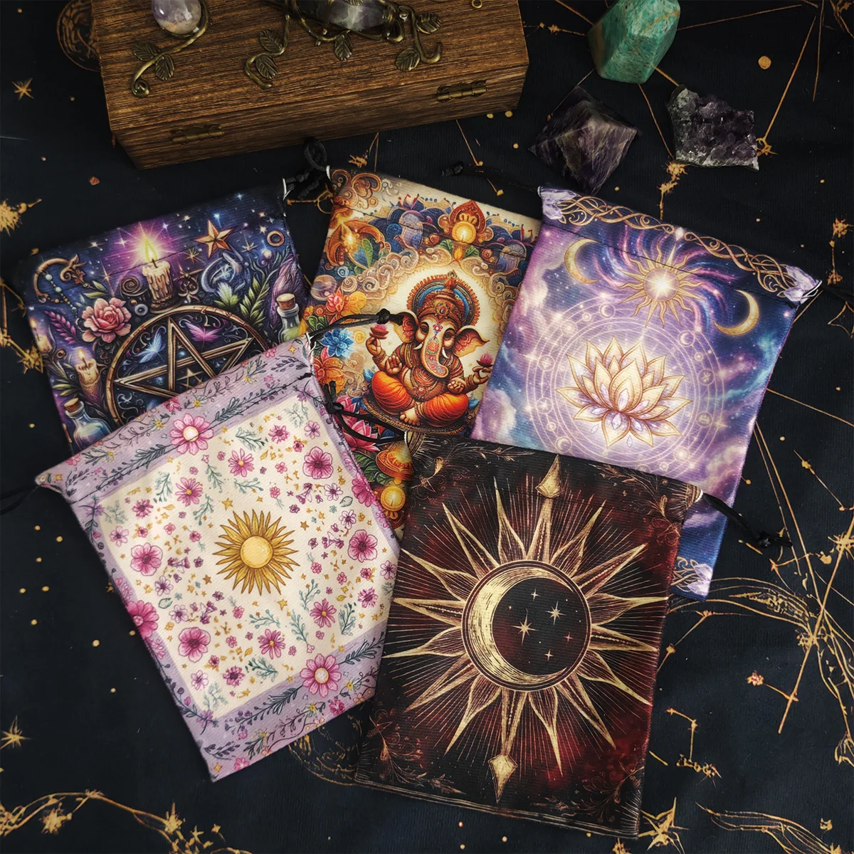 Sac de rangement en velours pour cartes de tarot et oracles, pochette de tarot tournesol, sac à bijoux en cristal pour dés runiques, pochette multi-usages, cadeaux de divination