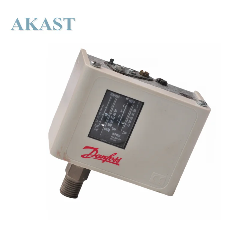 Original KP36 060-110891 DANFOSS  Pressure Switch Controller G1/4A