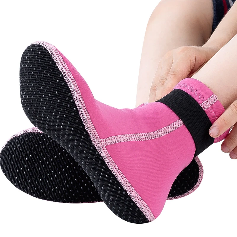 

Water Socks for Kids 3mm Wetsuit Socks Keep Warm in Cold Water Neoprene Toddlers Sand Shoes Scuba Diving Beach Boots Snorkeling