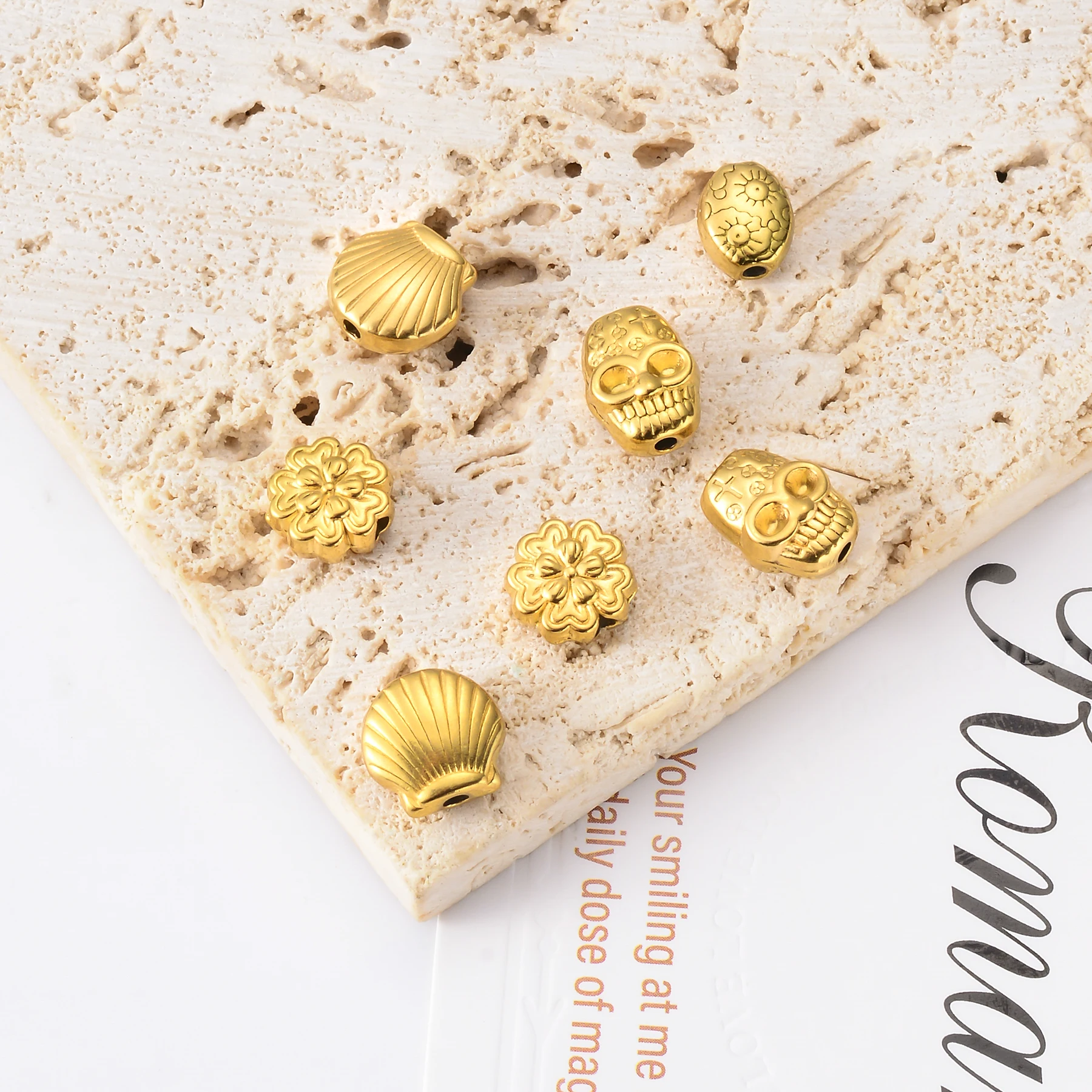 10pcs Exquisite Skull/Flower/Shell Stainless Steel Gold Color Loose Beads Charms Spacer DIY Bracelets Necklaces Supplies