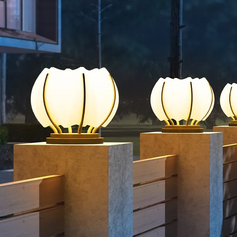 

Solar powered lotus garden wall column, headlight column, door pillar lamp, gate lamp garden villa courtyard column outdo