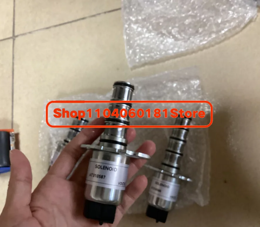 1PCS 0501-320-205 NUOVO IN MAGAZZINO Elettrovalvola Idraulica AT310587 AT310584 AT310586 per John Deer-e 210LE 210K 210LJ 310J 310K