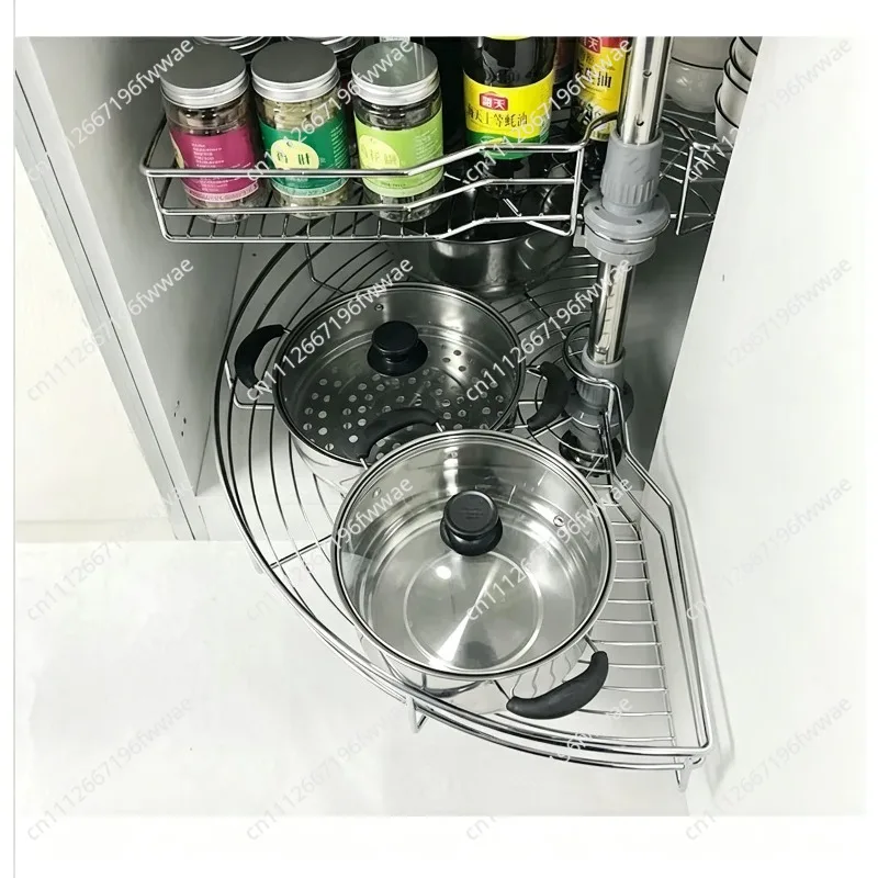 The Arc-shaped Pull-out Basket in The Corner of The Cabinet Can Be Rotated 180 Degrees for A Double-layer Storage Rack