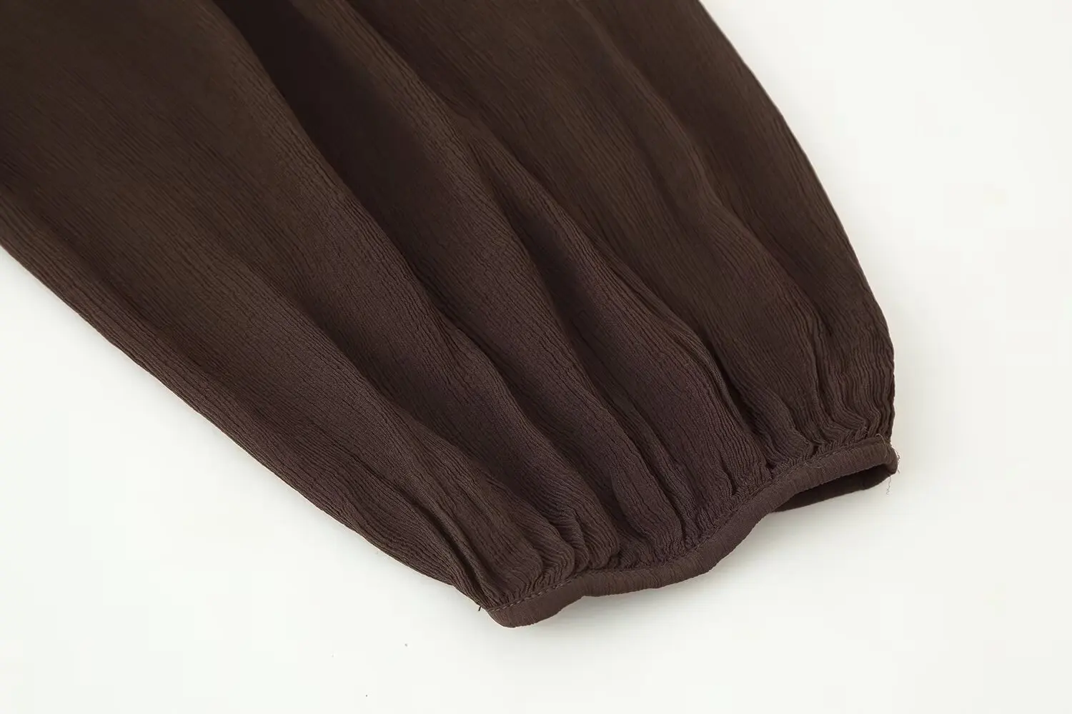 Autumn new layered decorative hanging shirt casual fashion women's solid color stacked round neck button long sleeved shirt