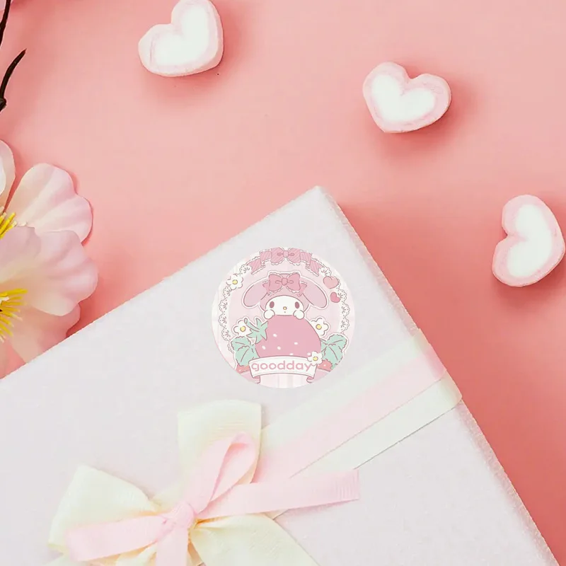 500 pçs/rolo sanrio kuromi adesivos recompensa kawaii olá kitty melodia diy pvc portátil decalques decoração dos desenhos animados stiker presente do miúdo brinquedo