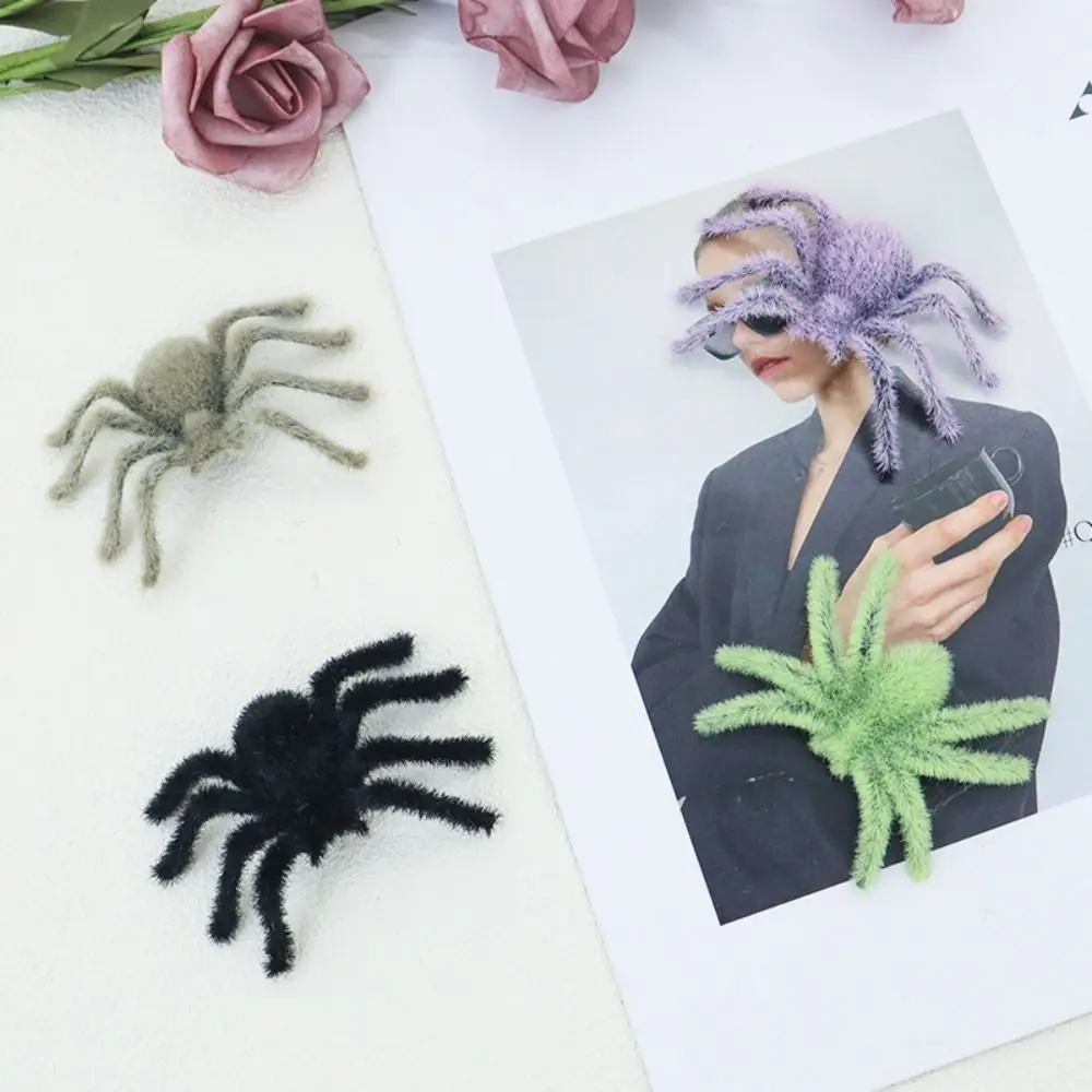 

Holiday Decor Funny Halloween Plush Spider Realistic 3D Flocking Black Spider Cartoon Artificial Spider Haunted House