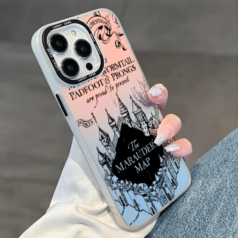 P-otters Cartoon Harries Cool For iPhone 15 14 13 12 11 Pro Max XS Max X XR 7 8 Plus 6S 5S Liquid Silicon Eye Ladder Phone Case