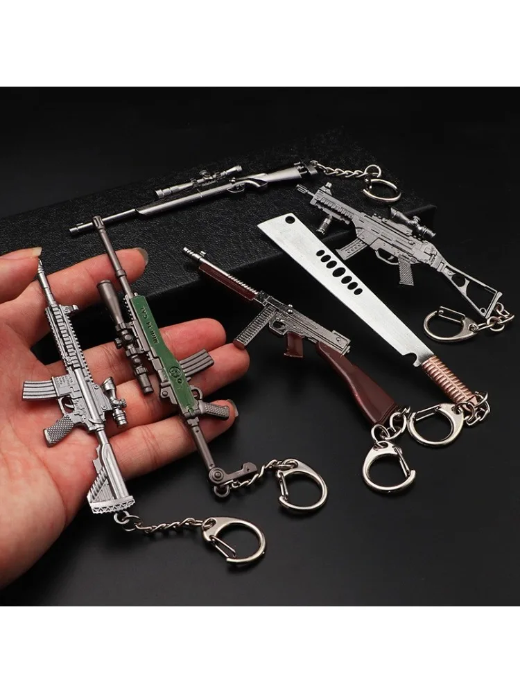 Spielzeugpistole Schlüsselanhänger Legierung Spielzeugpistole Modell Anhänger Auto Schlüsselanhänger Auto Schlüsselanhänger Herren Bestes Geschenk Veranstaltungen Schönes kleines Geschenk – Detail 3