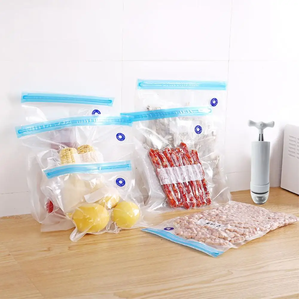 Household Manual Vacuum Pumps Contain Reusable Vacuum Zipper Bags for Food Storage with BPA-free Film Air Valve Bags for Kitchen