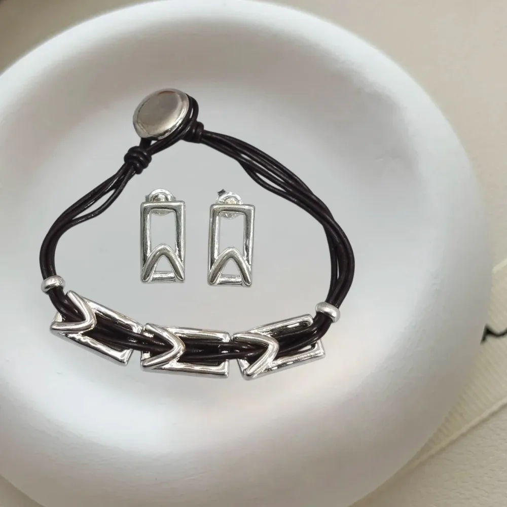2026 Spain Simple High Quality Gold Silver Geometric Earrings Leather Rope Bracelet Jewelry Two Piece Set Trendy Gift