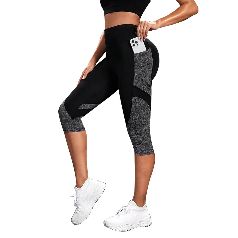 Colorblocked High Waist Yoga Pants Capri Leggings with Pockets for Women Tummy Control Workout Capri Leggings for Women