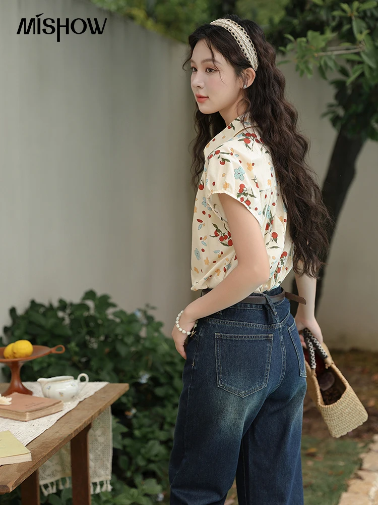 MISHOW Apricot Floral Temperament Lapel Retro Shirt for Women 2024 Summer Hong Kong Short Sleeved 100 Cotton Slim Top MXD30C0255