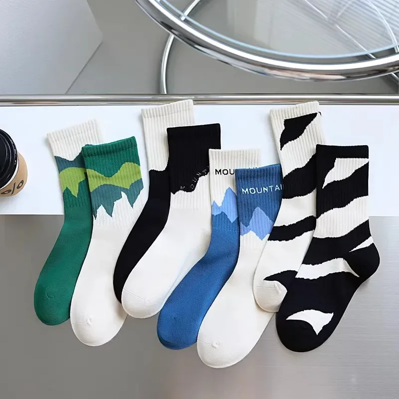 Super Beautiful Color Block Asymmetric Niche In Tube Socks Couple AB Socks Creative Fashion Trendy Cool Lovers Socks Men Women