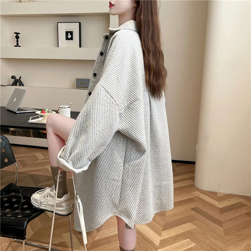 Loose and Lazy Style Thickened Shirt, Korean Style Design with A Stylish Mid Length Jacket, New for Women's Spring and Autumn