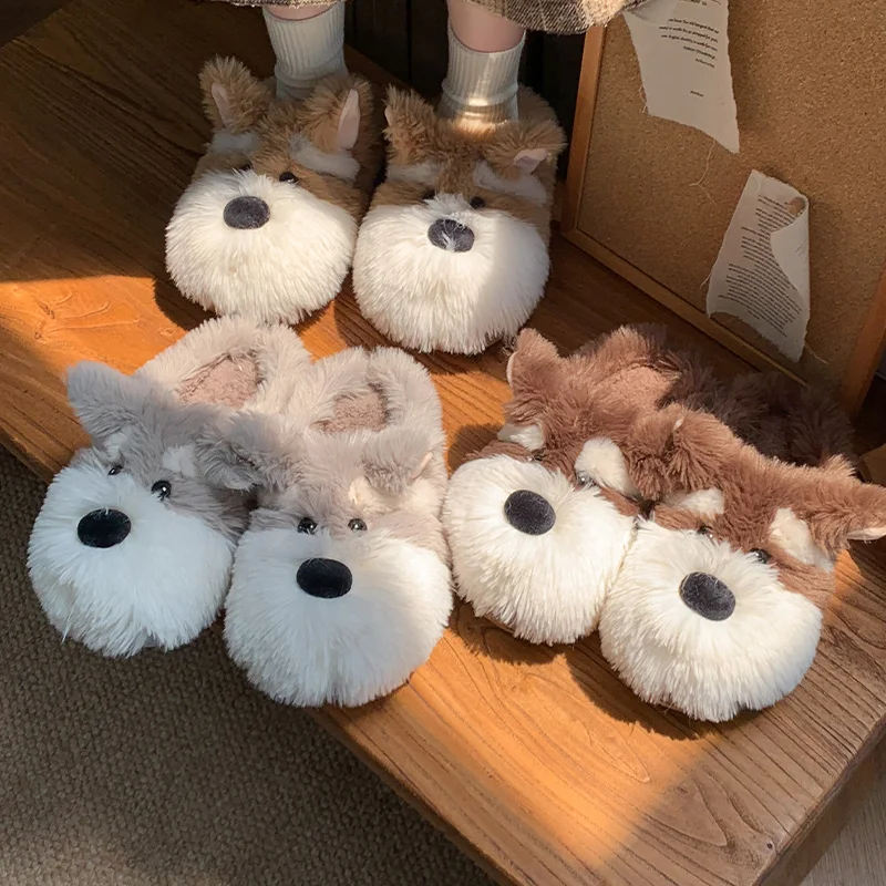 حقيبة كلب كرتونية لطيفة مع ممسحة قطنية للنساء شتاء جديد للمنزل الداخلي ونعل سميك ومضاد للانزلاق أحذية قطنية دافئة للزوجين