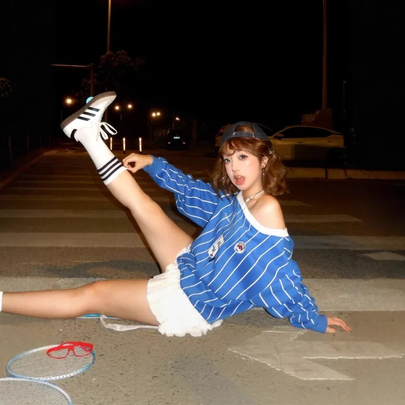 American Retro Spicy Girl Off Shoulder Striped Embroidery Color Blocking Round Neck Long Sleeve Sweat Shirt New Style Women