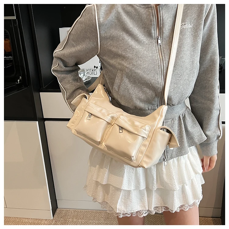 2026 Frühling Neue Einfache und Vielseitige Pendler-Tasche für Damen Hochwertige Textur Pendler-Umhängetasche mit Zwei Fächern – Detail 11