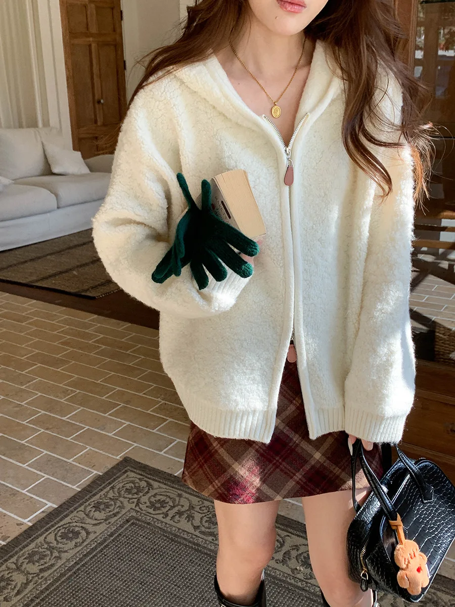 

Women's Winter Casual Fleece Hooded Knitted Cardigan Sweater Coat - Comfortable Knitwear for Cold Weather