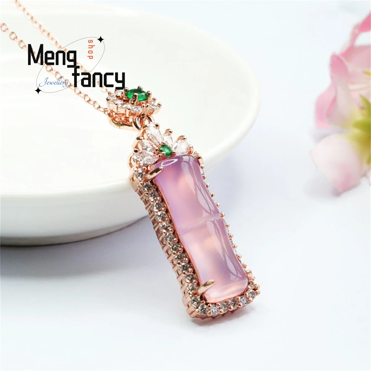 Natural Powder Chalcedony Agate Bamboo Pendant Necklace Simple Exquisite Fashion Personality Sweet Romantic Luxury Women Style
