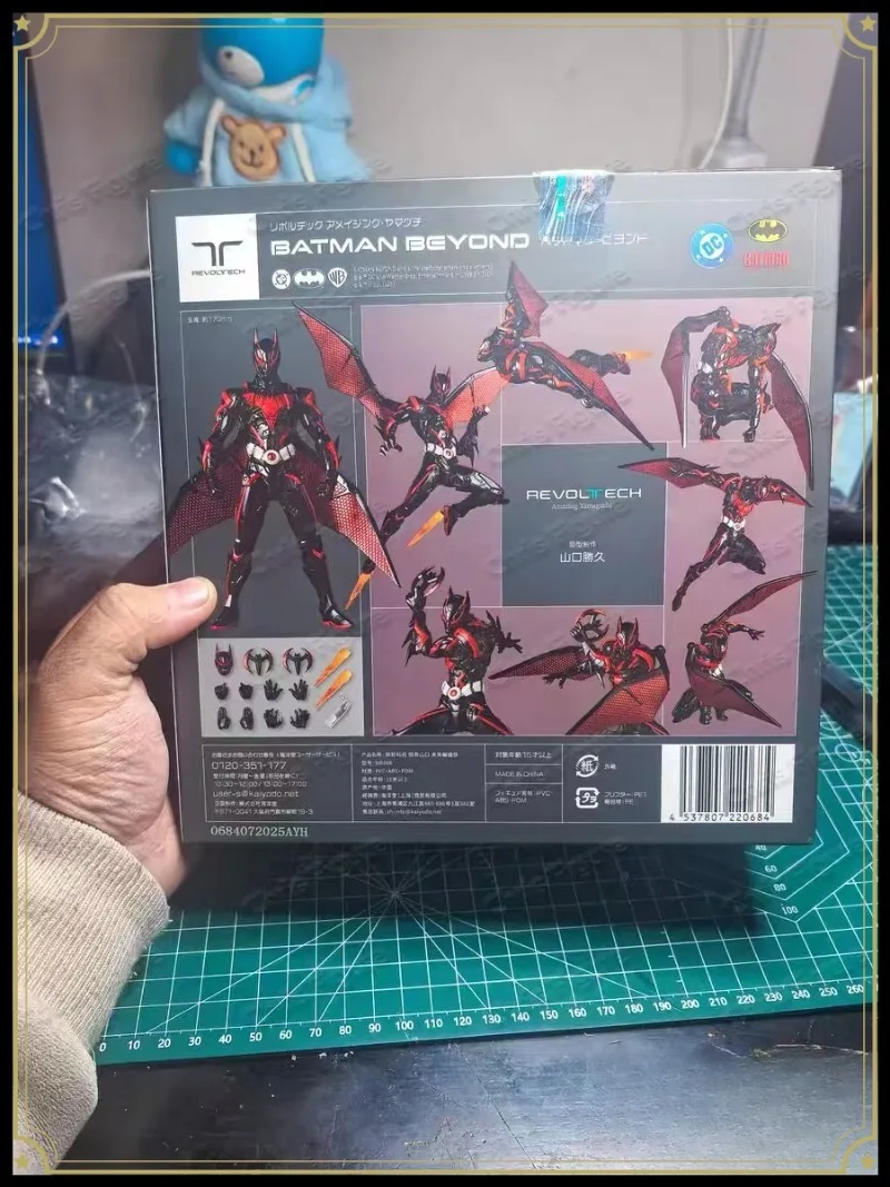 

In Stock. KAIYODO Amazing Yamaguchi Revoltech Batman Beyond Action Figure, Collectible Gift.