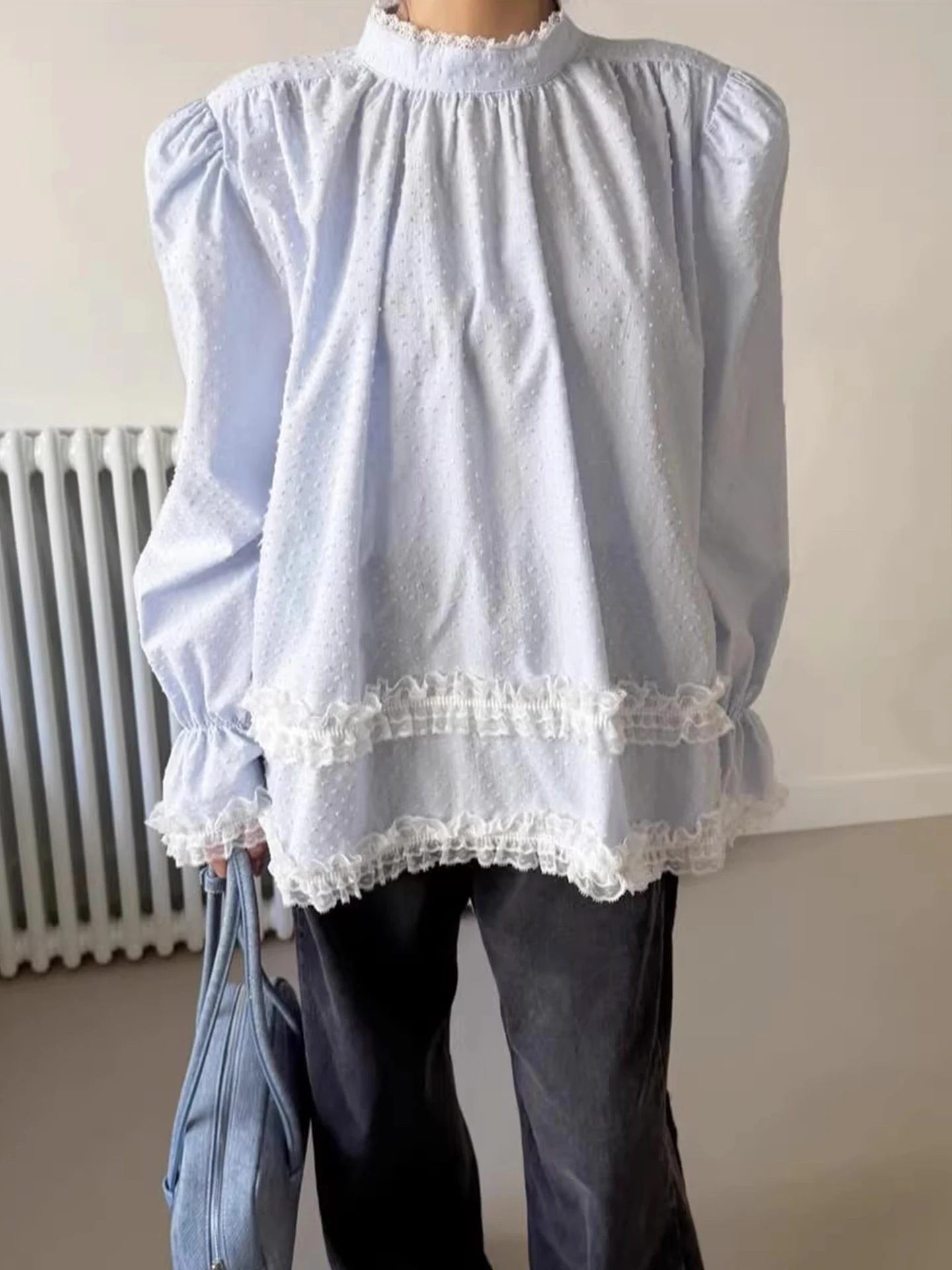 

Sweet Anti-Aging Floral Embroidery Lace Trim Stand Collar Bubble Sve Women's irt Korean Sle Loose Fit Long Sve Dail...