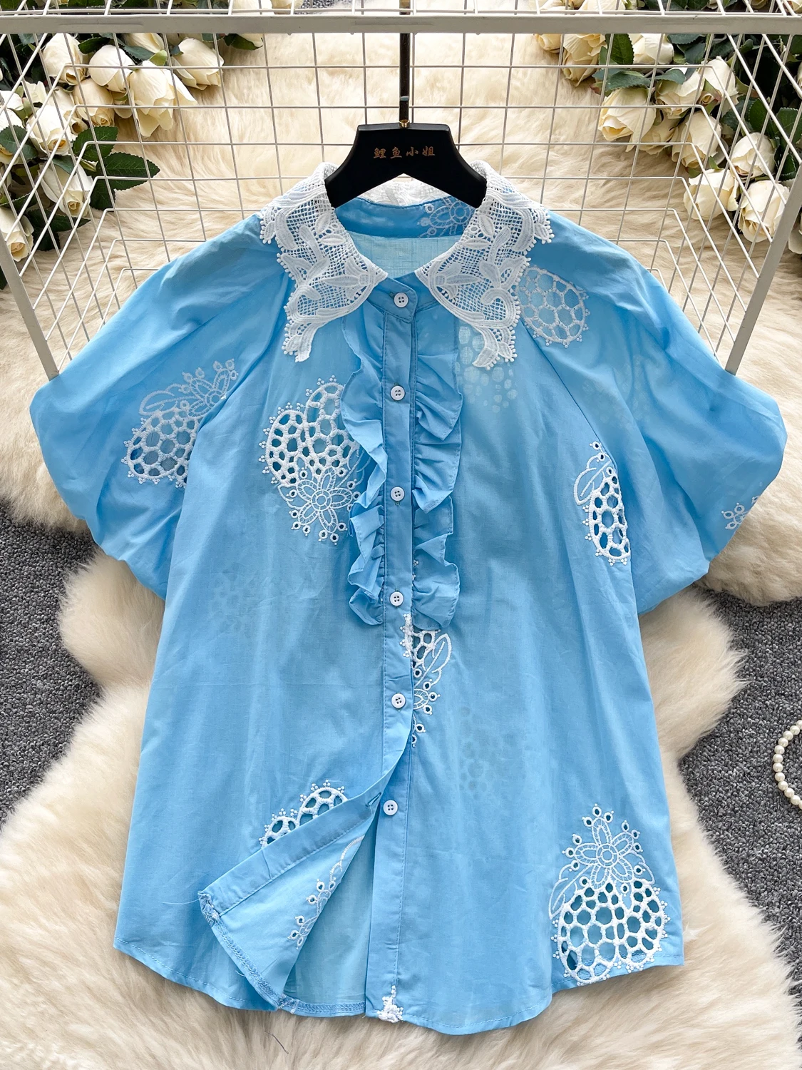 Csa Fena Estilosa com Gola de Boneca Bordada e Mangas Bufantes, Moda Doce e Suave de Verão, Estilo Coreano, Manga Curt...