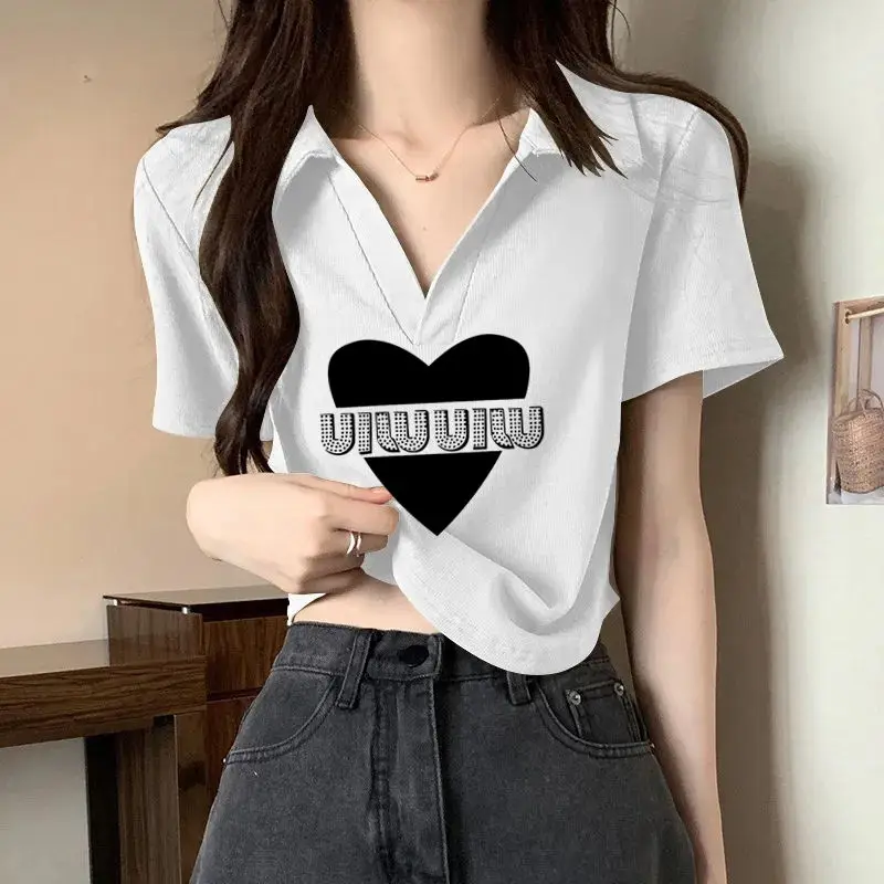 Spice girl camiseta de manga curta com decote em v feminina 2024 verão nova frente ombro lapela bainha curvada não-pilling camisa polo maré superior