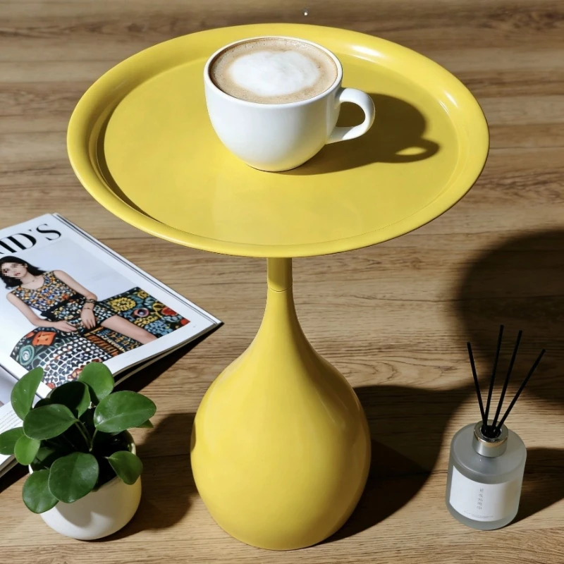

Nordic Light Luxury Round Side Table Iron Corner Modern Nightstand Minimalist Home Decor Furniture Bedroom Balcony Coffee Tables