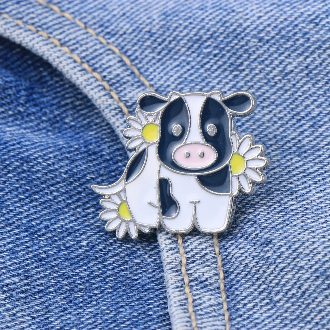 Cute Cow Daisy Enamel Pin Cartoon Animal Metal Brooch Fashion Lapel Badge For Backpack Jacket Hat Decor Creative Jewelry Gift