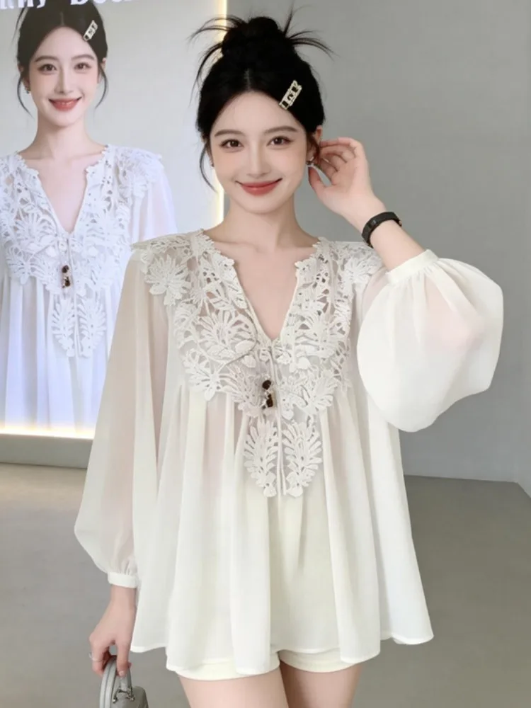 

French Style Long Sleeve Lace Hollow out Heavy Embroidery Loose Fit Versatile Shirt Spring Summer New Gentle Atmosphere