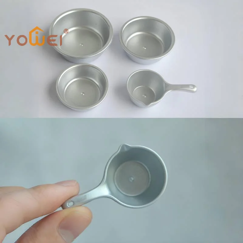 

Miniature Toy Set for Dollhouse Kitchen - 1/6 1/12 Plastic Water Scoop & Basin Model.