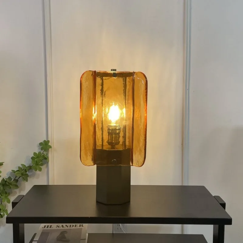 

Medieval glass artistic desk lamp, bedroom bedside lamp, living room TV cabinet, study amber creative desk lamp