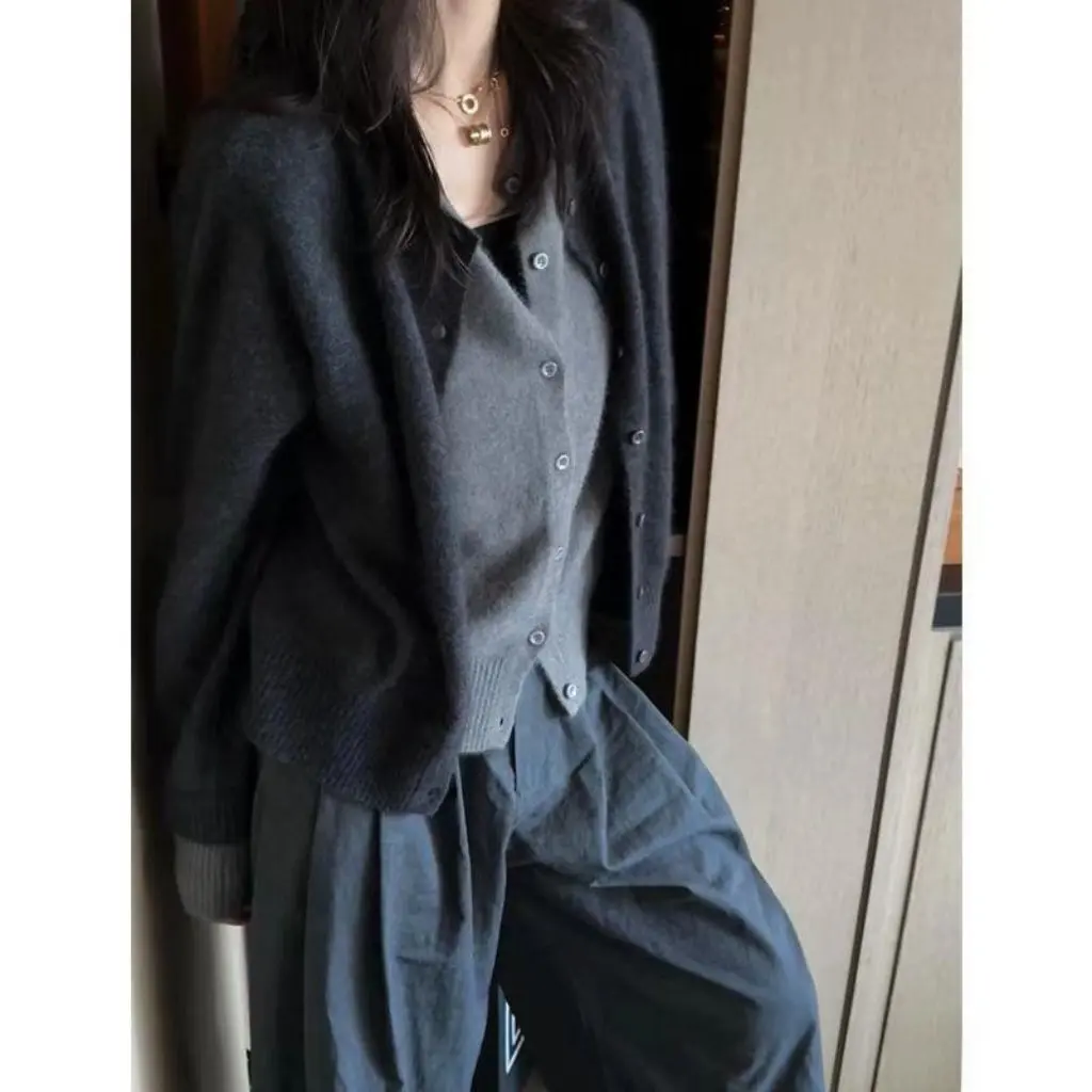 

Women's Cashmere Cardigan Loose Elegant Korean-Style Crewneck Sweater Jacket All-Match Autumn Winter Stitching Fake Two-Piece
