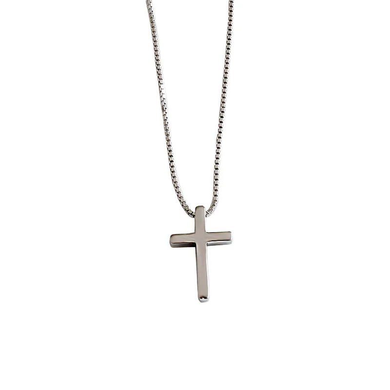 

Hot Selling Minimalist Sterling Silver 925 Non Tarnish Plain Cross Pendant Women's Necklace for Daily Wear
