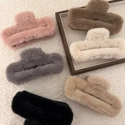Winter Fluffy Plush Faux Fur Big Crab Hair Claw Clips Women Girls Ponytail Holder Hair Barrettes Clamps Hair Accessories