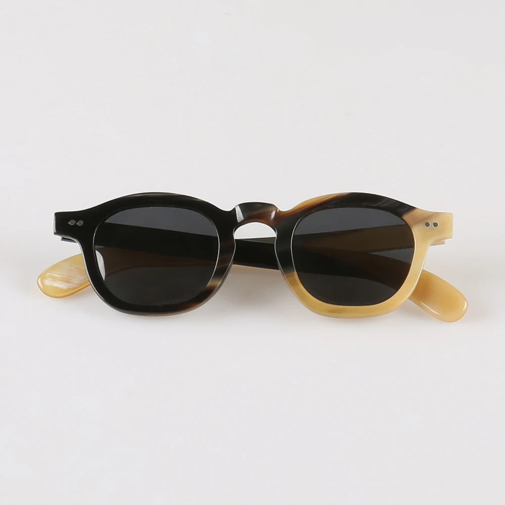 Vintage New Stripes Buffalo Horn Handmade Sunglasses Fashion Luxury Eyewear High Quality Unique Glass